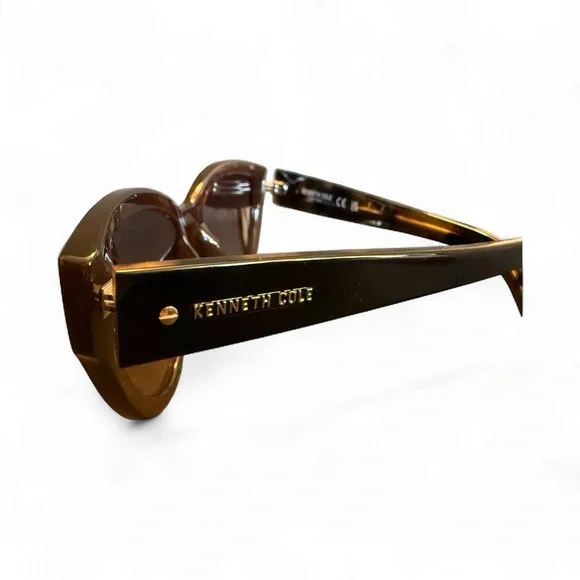 Kenneth Cole NWT Tortoise Shell Sunglasses Kenneth Cole | Accessories | Kenneth Cole Tortoise Shell  main image 3